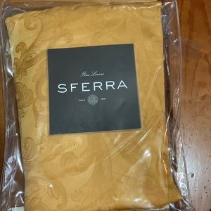 SFERRA Egyptian Cotton Tablecloth
